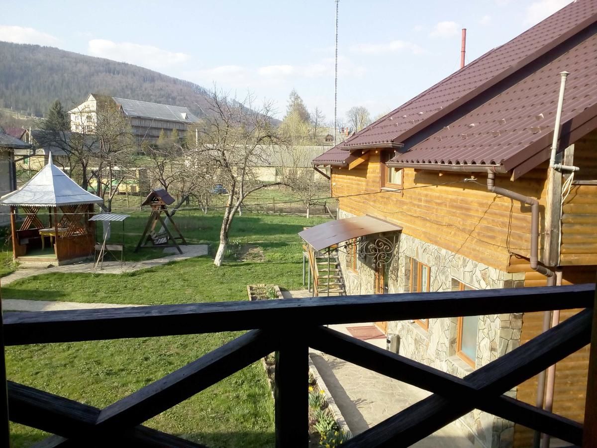 Проживание в семье Rosinka Яремче-18