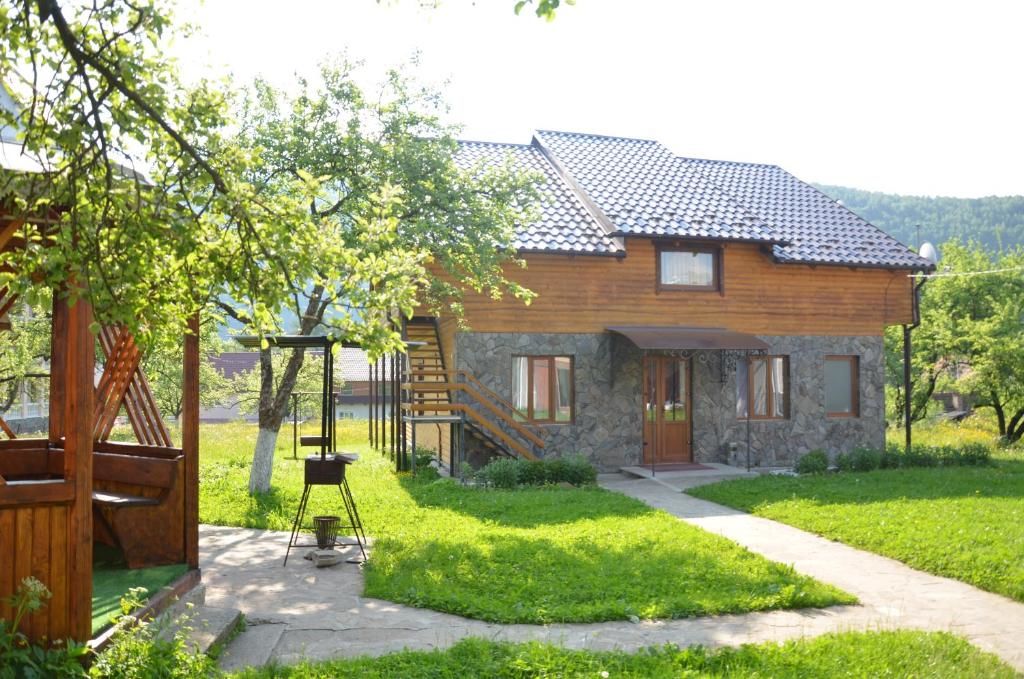 Проживание в семье Rosinka Яремче