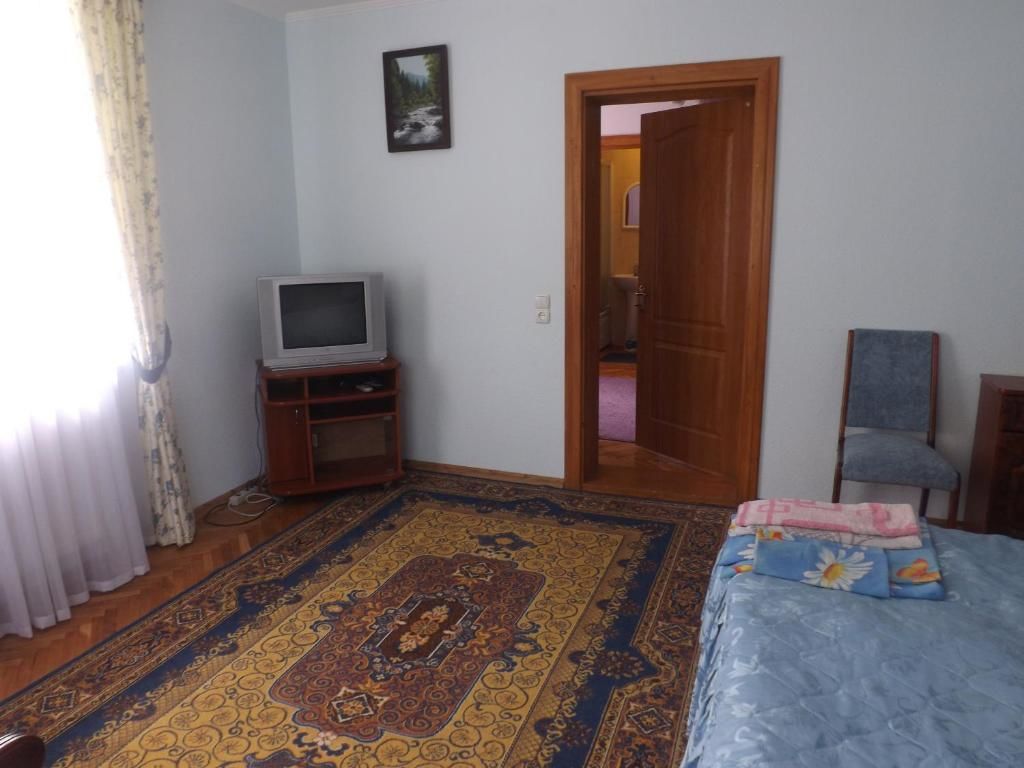 Проживание в семье Rosinka Яремче-68