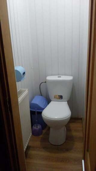 Проживание в семье Rosinka Яремче Трехместный номер «Комфорт»-9