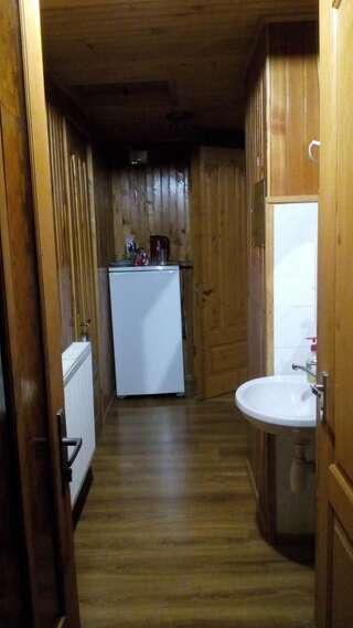 Проживание в семье Rosinka Яремче Трехместный номер «Комфорт»-10