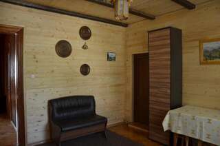 Проживание в семье Rosinka Яремче Бюджетный двухместный номер с 1 кроватью-8